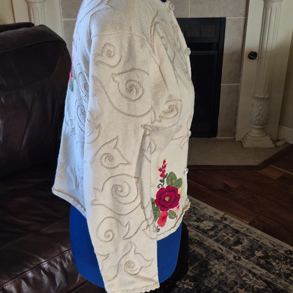 ColdwaterCreek:Vintage 1990s Beautiful Floral Embroidered Cardigan (1680A) Sz.L. - Picture 7 of 16